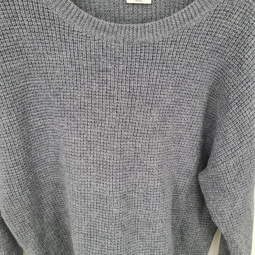 Wilfred Free Pure Merino Wool Textured Crewneck Sweater - Picture 10 of 10